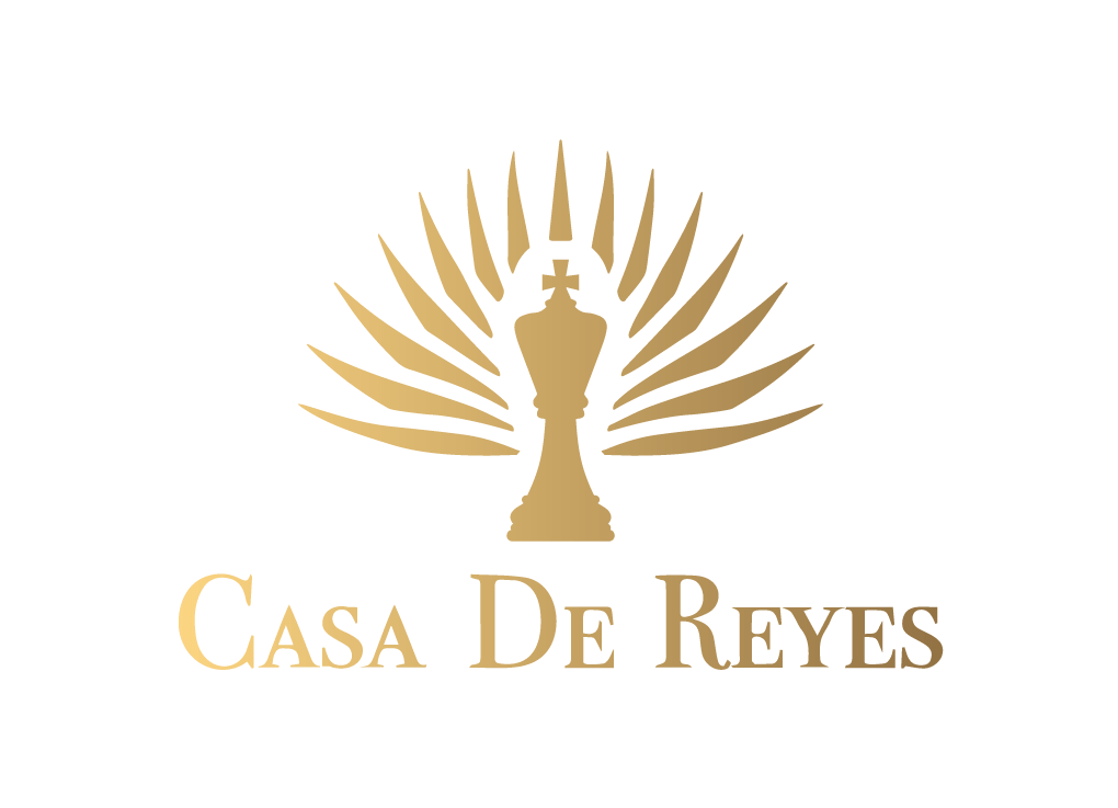 Social Media - Casa De Reyes